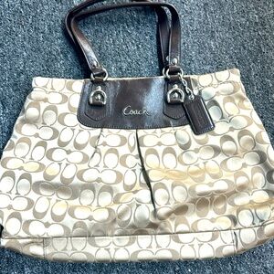 Coach Ashley Signature Sateen Carryall Shoulder F15510 Khaki/Brown